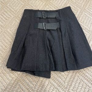Burberry gray skirt